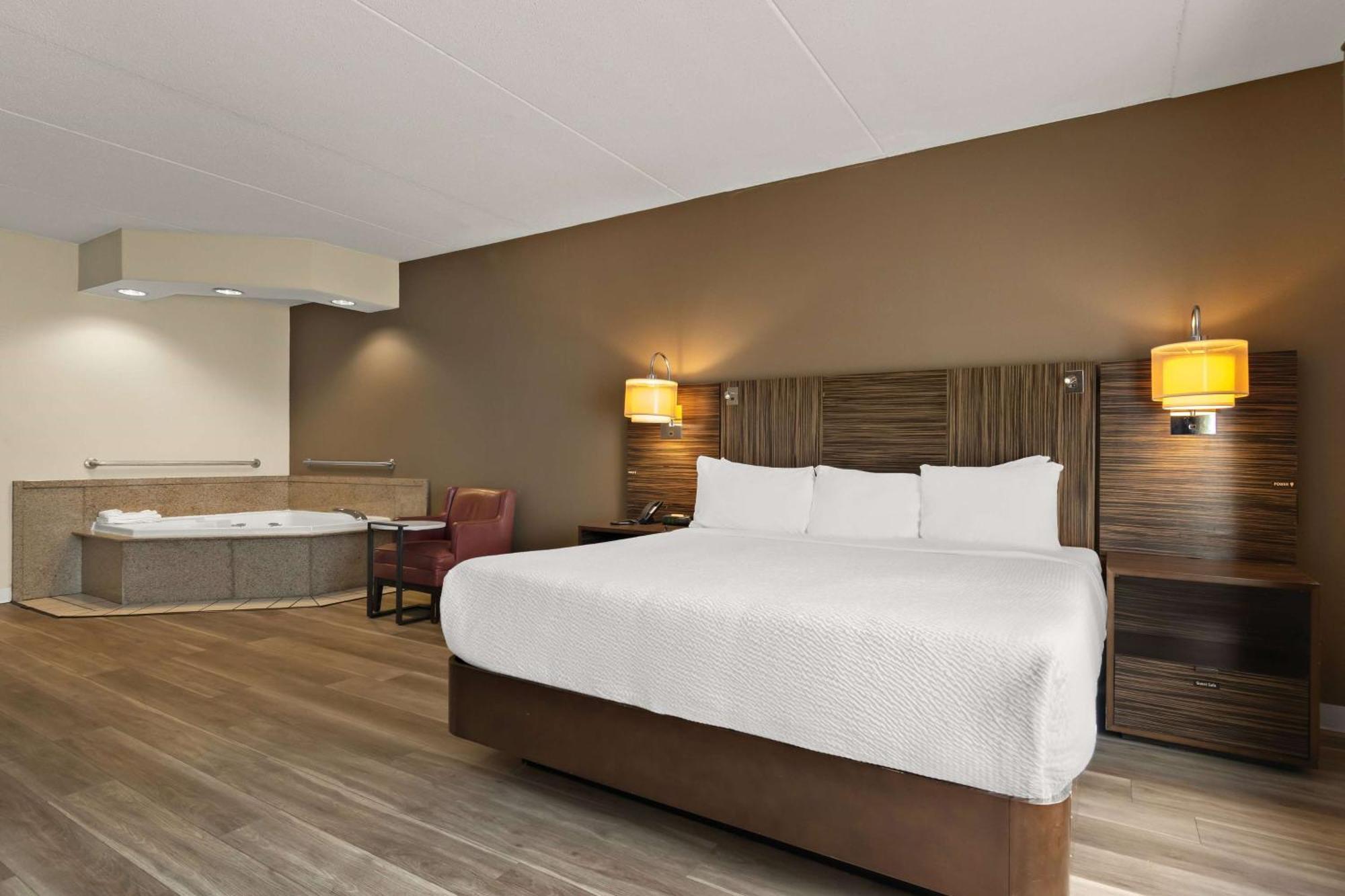 รามาดา บาย วินด์แฮม แฮริสเบิร์ก/เฮอร์ชีย์ แอเรีย Hotel แฮร์ริสเบิร์ก ภายนอก รูปภาพ